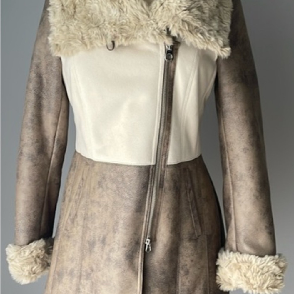 Laundry By Shelli Segal Cream and Brown Teddy Jacket